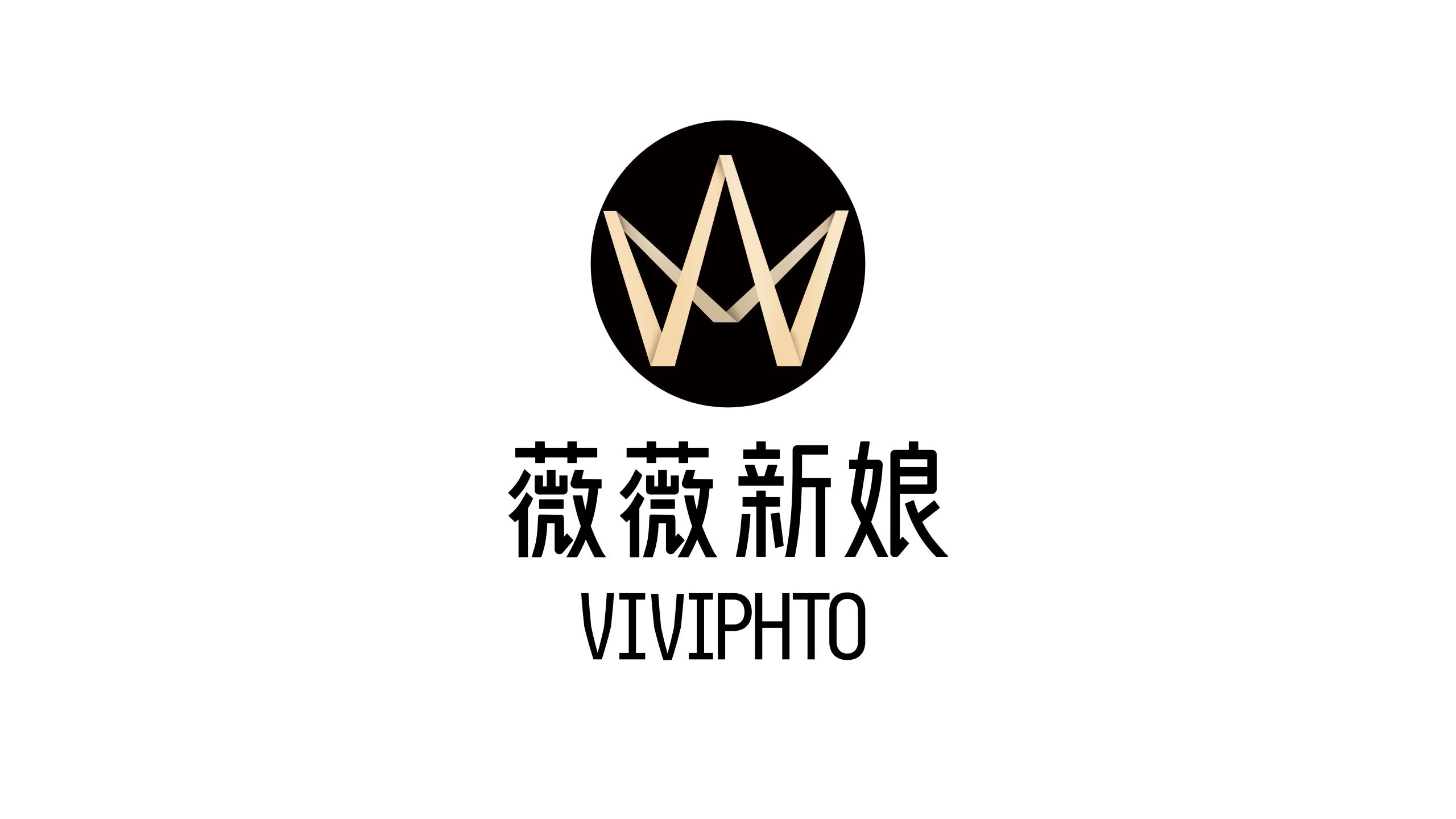 ?？谵鞭毙履? />
<p>我們致力于服務(wù)和品質(zhì)，憑著過硬的師資力量和團(tuán)隊(duì)合作精神，努力為每一對新人打造最完美的婚紗照。今年我們技術(shù)老師又研發(fā)了很多最新潮流拍攝風(fēng)格，新增了2個(gè)大型實(shí)景拍攝基地，拍攝內(nèi)外景一站式攝影基地，拍攝過程中老師全程一對一跟蹤服務(wù)，拍一套現(xiàn)場看一套，不滿意無條件重拍。公司承諾每一對新人拍攝過程中絕無任何隱形消費(fèi)，后期所有產(chǎn)品終身承保。追求時(shí)尚個(gè)性自然為主，一直是本地時(shí)尚的領(lǐng)跑者。</p>
<h3>9、韓潮匠范QUEEN</h3>
<img  width=